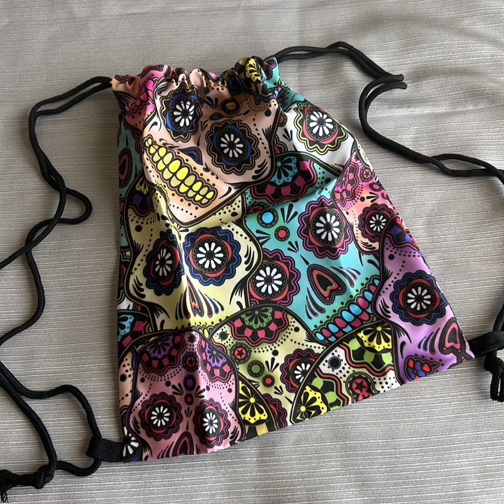 Sugar skulls drawstring backpack